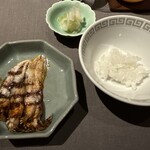 茶禅華 - 雲白肉片を炊き立てのご飯と一緒に
