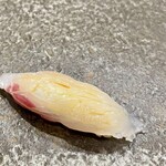 青山鮨孝 - 真鯛