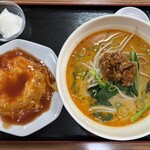 東坡 - タンタン麺と天津丼