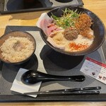 鯛担麺専門店 抱きしめ鯛 - 
