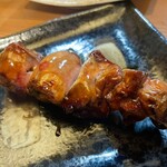 炭火焼き鳥おあんつぁん - もも！こんなに美味しいももは初めて！プリプリのブリブリ