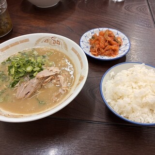 豚骨ラー麺 ごん太_0