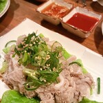 韓国食堂 入ル 坂上ル  - 