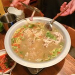 韓国食堂 入ル 坂上ル  - 