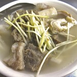 王家祖伝本産牛雑湯 - 牛雜湯