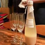 韓国食堂 入ル 坂上ル  - 