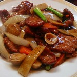 四川料理 川府 - 牛肉の黒胡椒炒め