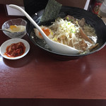 吉屋 - 塩ラーメン。