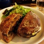 パーラー江古田 - 季節の野菜サンド（れんこんとねぎ）