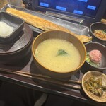 しんぱち食堂 - 料理写真:サーモンハラス定食。
