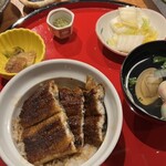 炭焼 うな富士 - 小うなぎ丼