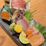 炭焼 うな富士 - 3種刺身盛り