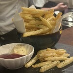  PERFECT BEER KITCHEN - 