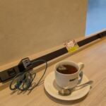ドトールコーヒーショップ - ドリンク写真:ホットティー＆電源コンセントあります