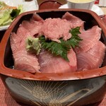 鮨政庭 - 中とろがたっぷり　このボリュームが嬉しい