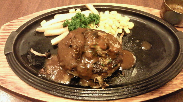 黒 黒ハンバーグブラウンバターソース のスペシャルセットをいただきました By 小田切警視 ロイヤルホスト 西葛西店 西葛西 ファミレス 食べログ