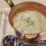 ビーフクラブ ノエル - きまぐれステーキセットのクラムチャウダー（2026年1月）