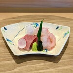 日本料理 貴漸 - お造り(鯛の昆布〆、気仙沼の天然本鮪中とろ、越前港の甘海老)