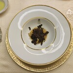 SALONE TOKYO - 【Agnolotti  dal  plin】　十勝ロイヤルマンガリッツァ豚　　なかやま牧場高原黒牛　黒トリュフ