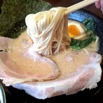 神戸らーめん屯豚 - 