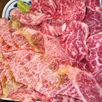 焼肉 らくはち - 