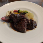 ビストロ天下井 - 牛ハラミ肉