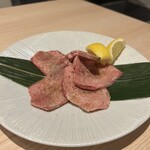 浪華焼肉さぶろう - 
