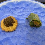 中国菜 火ノ鳥 - 左　餅米の上に上海蟹の味噌