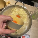 牛タンとおでんとクリスピー餃子　ひまわり［出汁］ - 