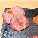 焼肉･ホルモン焼幸永 - 和牛上タン塩