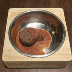 District Brasserie, Bar, Lounge - 鹿肉のハンバーグ