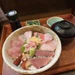 どんぶり 実桜 - 