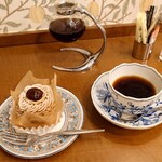 珈琲貴族 - 貴族のモンブラン + レギュラーコーヒーセット (アメリカンブレンド)  1,870yen
                                