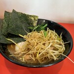 横浜家系ラーメン みどり - 