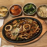 韓国家庭料理　コマ  - いか炒め