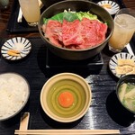 築地 すきやきの若松 - 全景