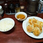 餃子専門店 藤井屋  - 