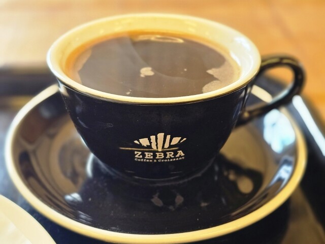 ゼブラ コーヒーアンドクロワッサン 津久井本店 （ZEBRA Coffee