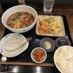 にぎやか Ｄｉｎｉｎｇ 雄 - 