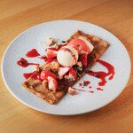 ル・ブルターニュ - 料理写真:クレープ フレーズ