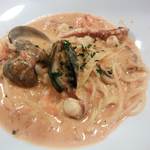 パスタイオ・コッコ - 魚介のトマトクリームパスタ(ハーフ)