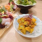 ミエノカクレガ - アボカドキムチ