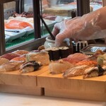 漁師すし にぎTARO - 