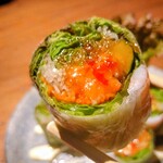 和 restaurant sacra - 具だくさんな生春巻ニンニクマヨネーズソースリフト