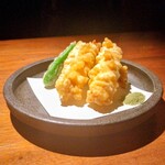 和 restaurant sacra - 海老とチーズの湯葉包み揚げ