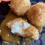 中納言 - 伊勢海老クリームコロッケあつあつです♪