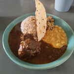 スパイスカレー モクロミ - 