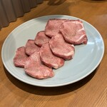 炭火焼肉ホルモンさわいし - 
