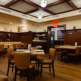Peter Luger Steak House_2