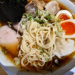 中華そば やなぎや - 細麺でも旨い！
